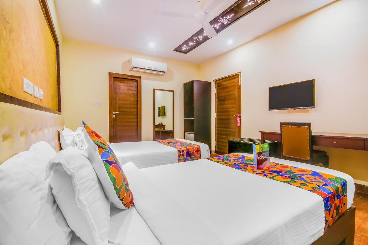 Fabhotel Golpark Calcutta Buitenkant foto