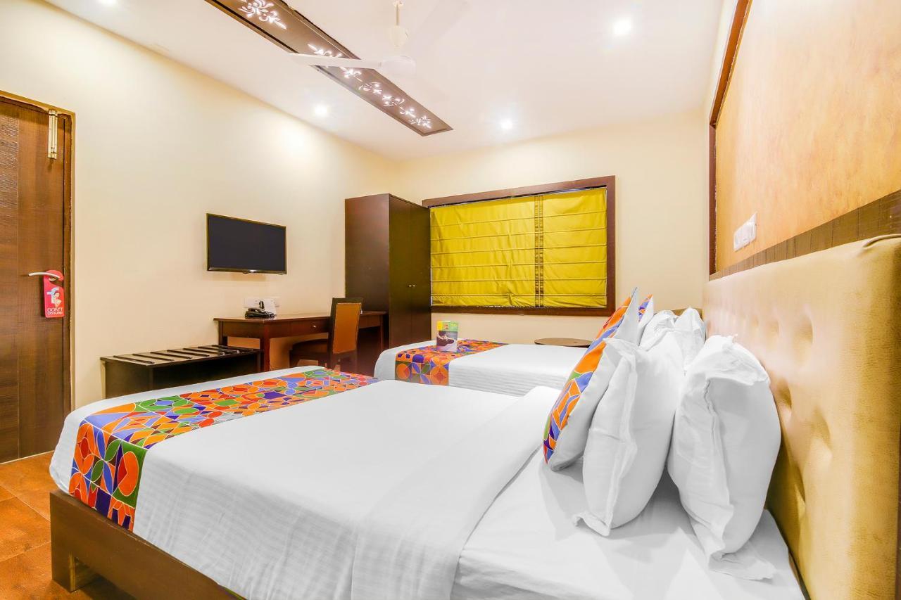 Fabhotel Golpark Calcutta Buitenkant foto