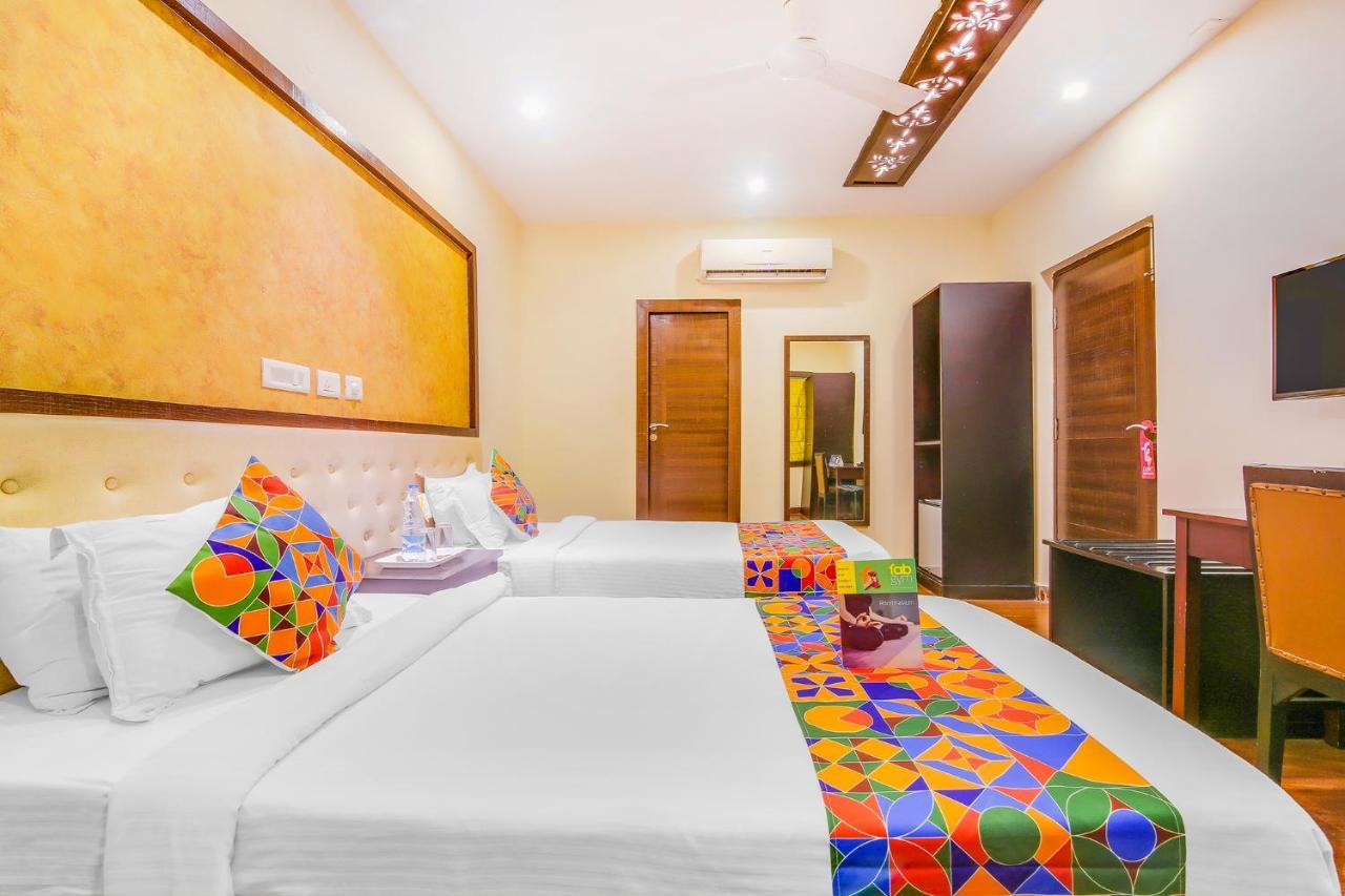 Fabhotel Golpark Calcutta Buitenkant foto