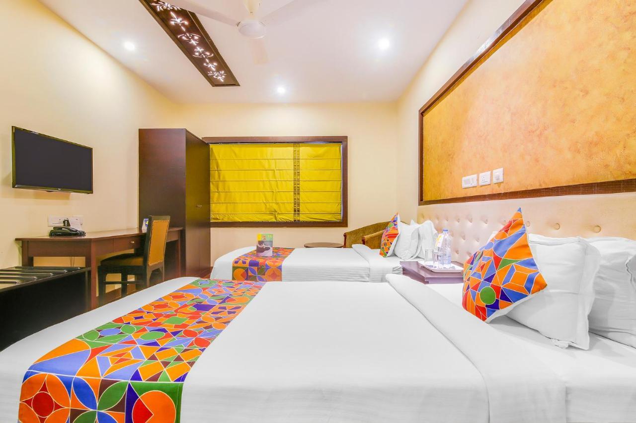 Fabhotel Golpark Calcutta Buitenkant foto