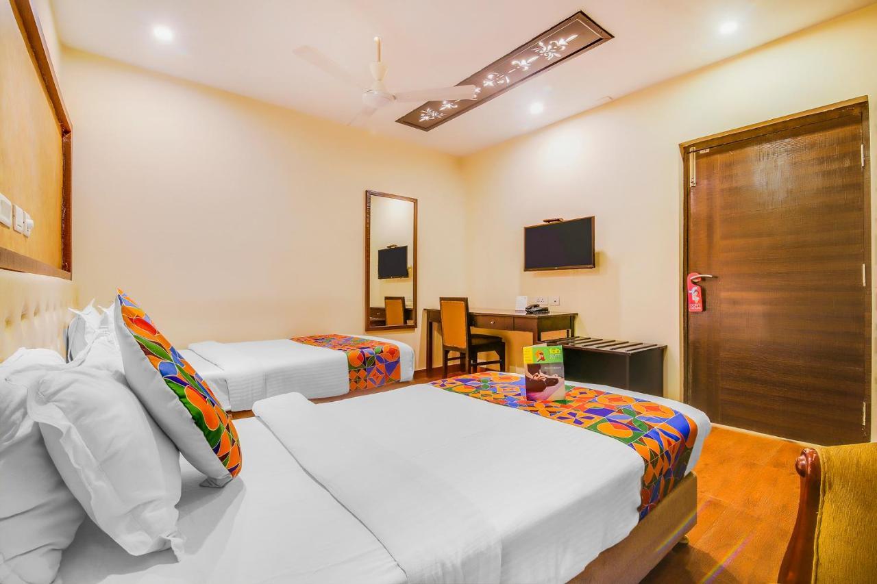 Fabhotel Golpark Calcutta Buitenkant foto