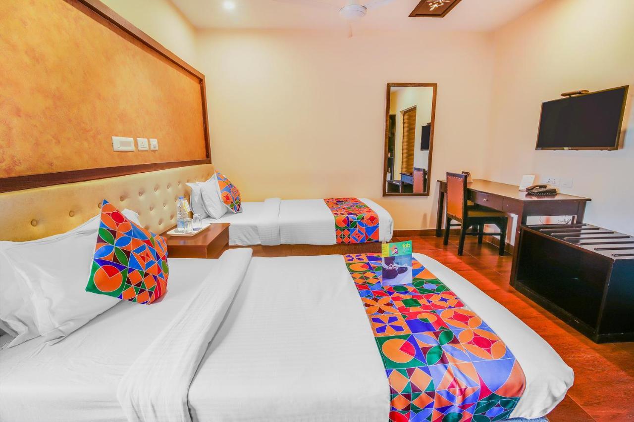 Fabhotel Golpark Calcutta Buitenkant foto