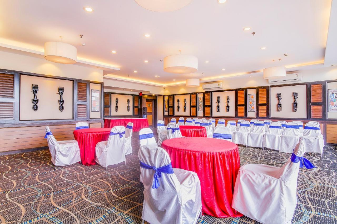 Fabhotel Golpark Calcutta Buitenkant foto