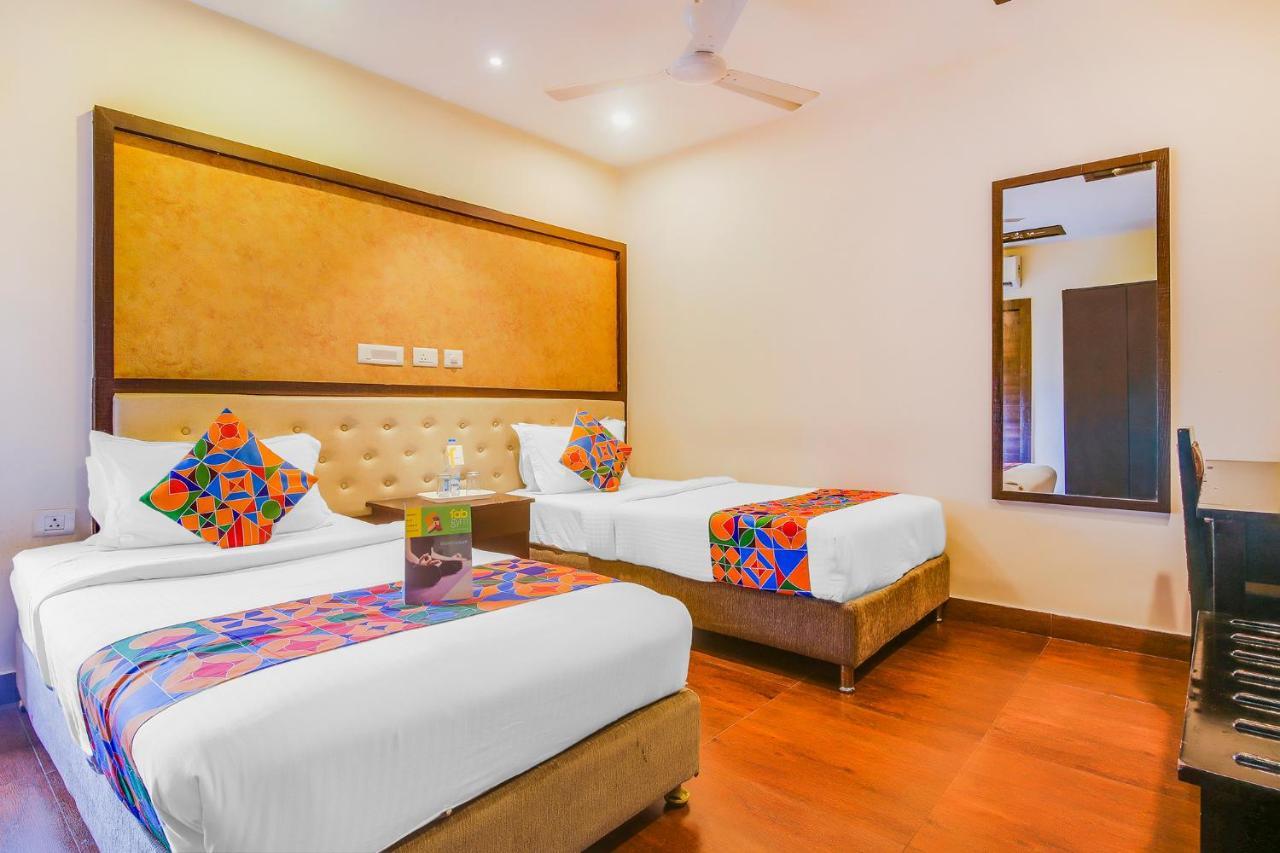 Fabhotel Golpark Calcutta Buitenkant foto